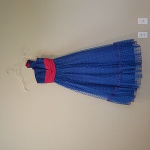 Vintage Mike Benet Formals prom dress, beautiful color and flattering fit